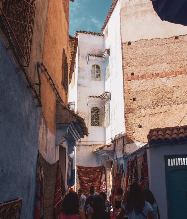Getting Around Morocco: Your Friend's Guide to Not Getting Lost (or Ripped Off!) 1 chefchaouen town, getting around morocco, transportation in morocco